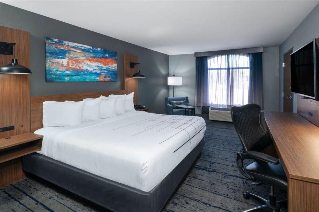 La Quinta Inn & Suites By Wyndham-Albany Ga Exteriör bild