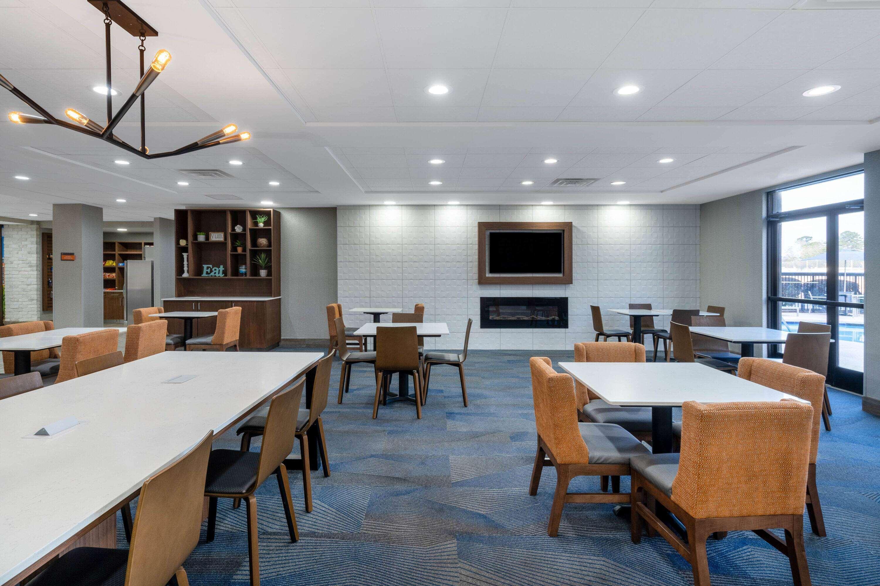 La Quinta Inn & Suites By Wyndham-Albany Ga Exteriör bild