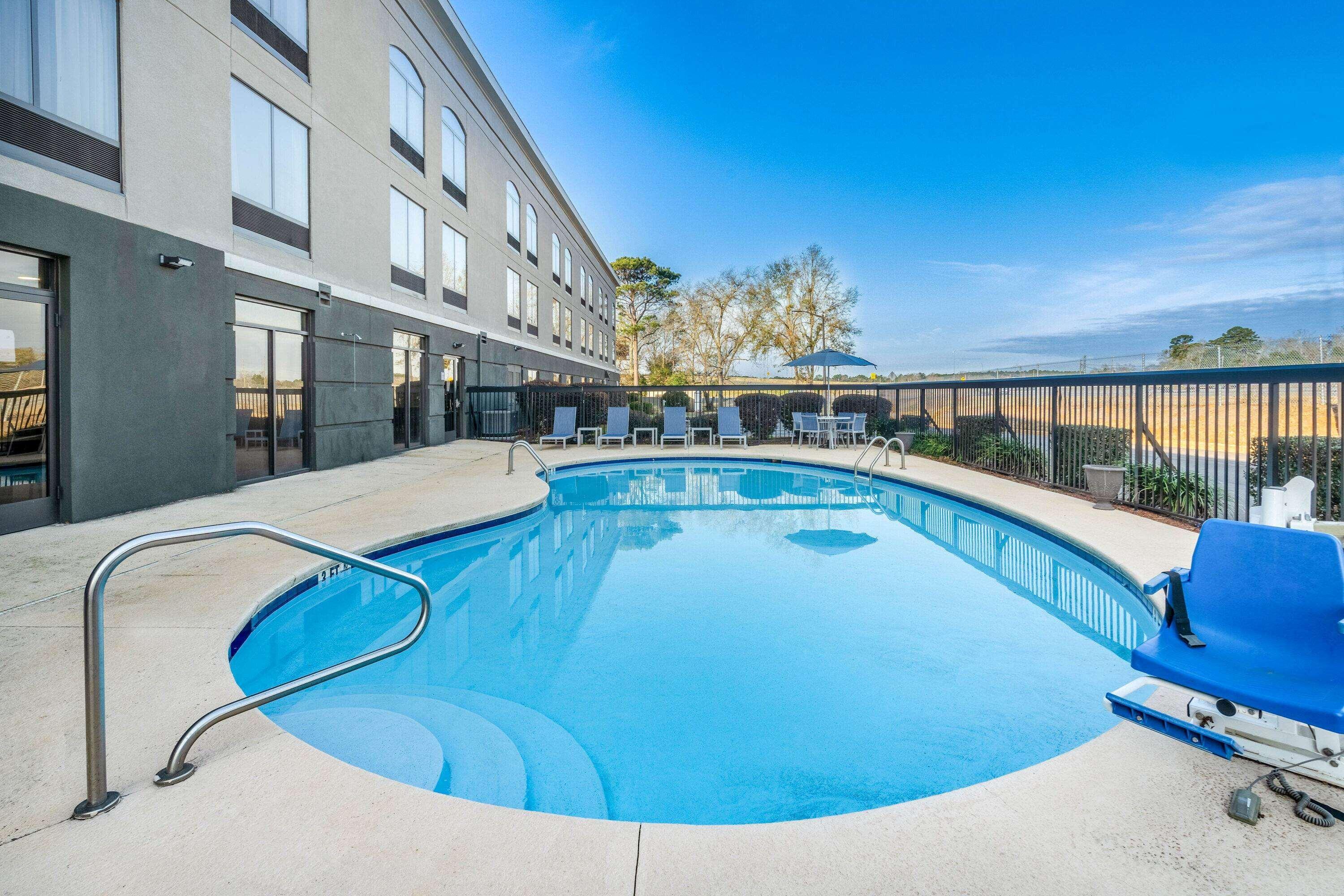 La Quinta Inn & Suites By Wyndham-Albany Ga Exteriör bild