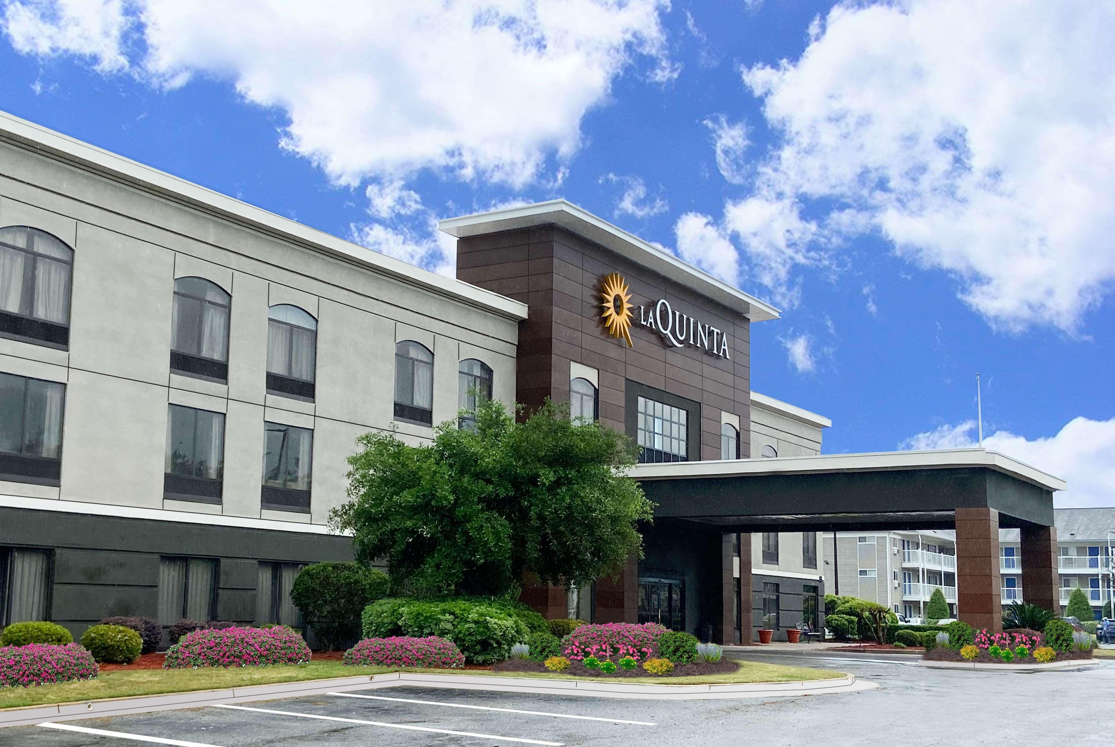 La Quinta Inn & Suites By Wyndham-Albany Ga Exteriör bild